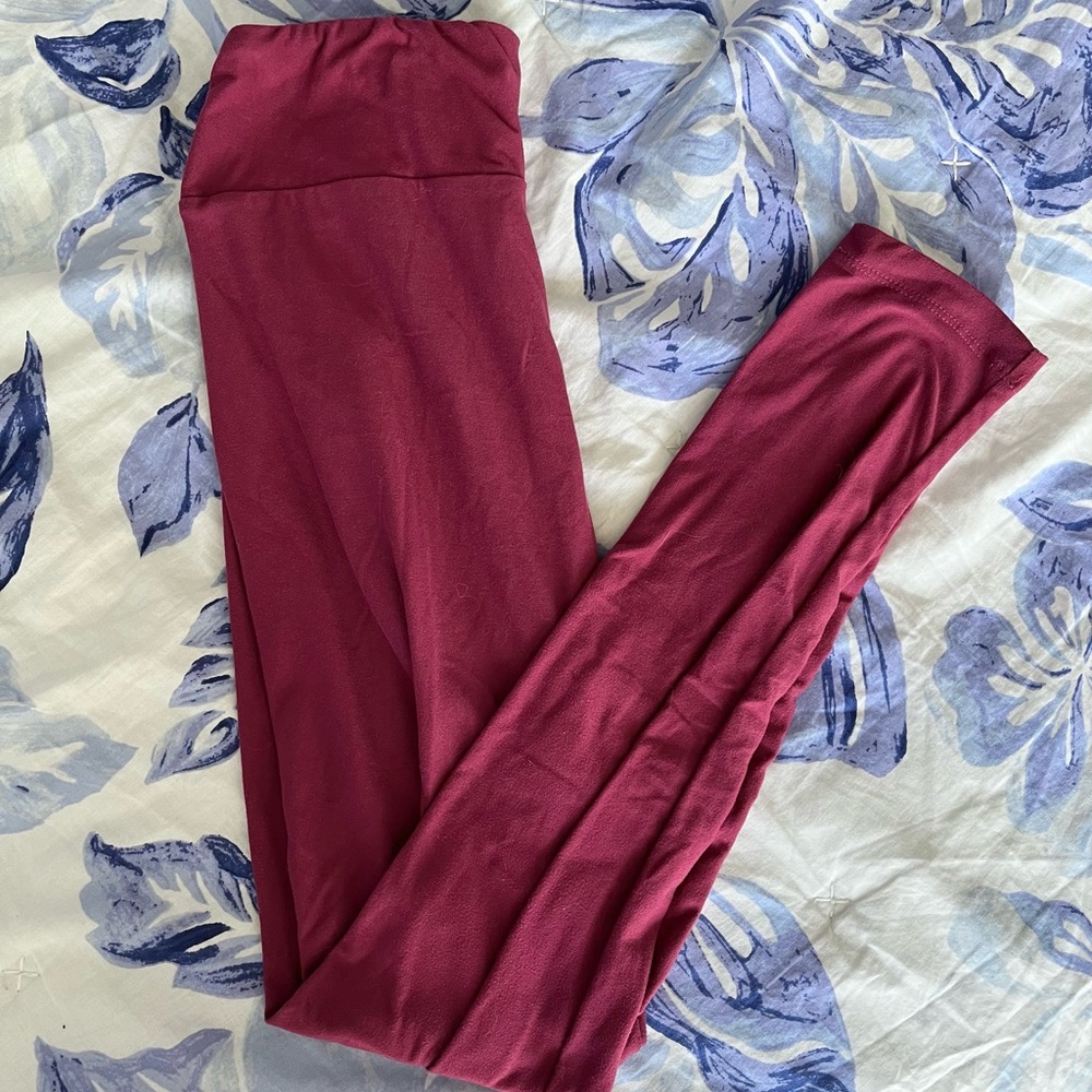 LuLaRoe Maroon Leggings One Size